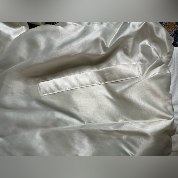 Embroidered jacket - Picture 7 of 8